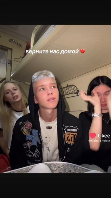 Худшый день ....все смотрите в аписание профиля больше обо мне 2 сеняя кнопочка смотреть онлайн