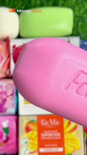 Удовольствие на несколько минут: 3 радужные ванночки с конфетами M&M's и волшебной слизью