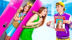 Пропала Королева Колледжа! Мы Построили Секретную Комнату в Школьном Шкафчике Тим Тин