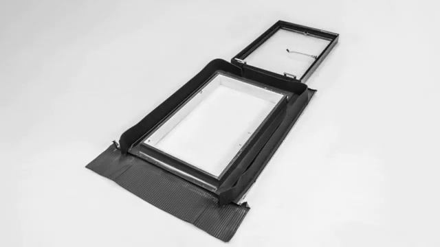 Люк для выхода на крышу ROOFLITE FE B400