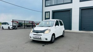 Toyota Funcargo, 2001 год