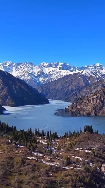 📍Кыргызстан, Сары-Челек 🇰🇬