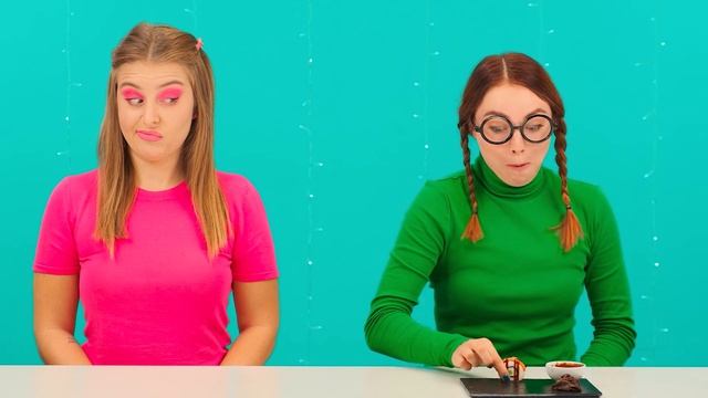 Челлендж. Шоколадная еда Vs. Настоящая еда #1 от BaRaDa Challenge