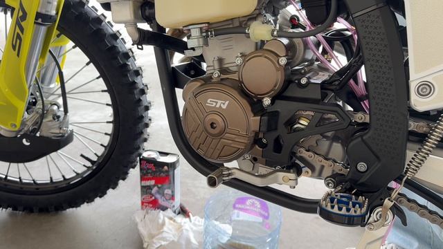 STN YBS300 Pro 300 см³ 32 л.с. | Замена масла на ZM Mechanic 10W-40 и антифриза Antifreeze -45