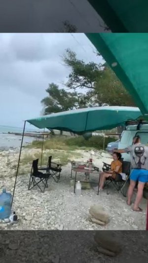 Шторм в Сочи а мы на пляже