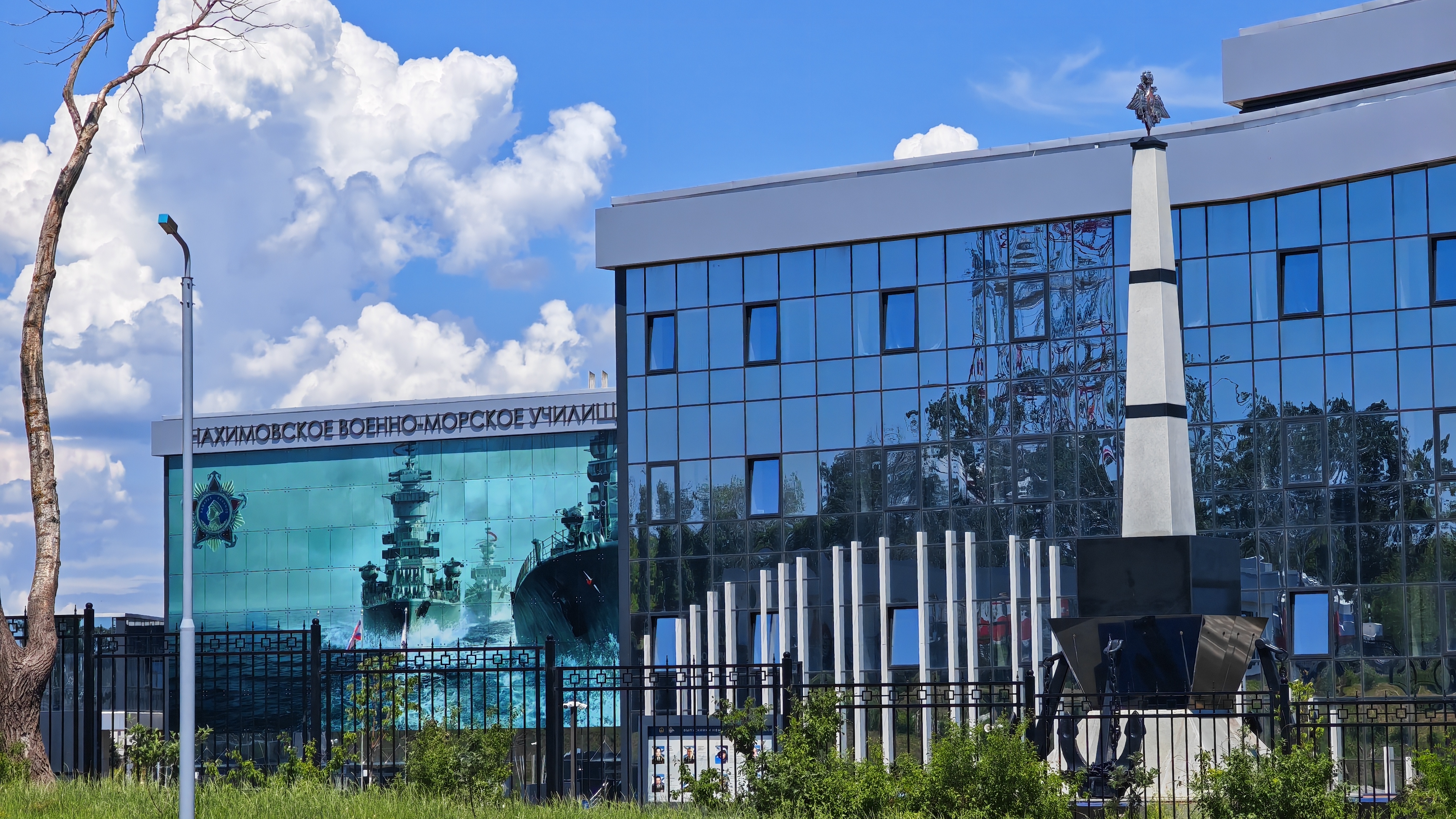 МАРИУПОЛЬ Где были все жители на Выходные Супермаркет Ремонт домов🏢Восстановление Сегодня