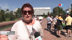Андрей Бочаров и Владимир Марченко открыли обновленный сквер Симбирцева в Волгограде