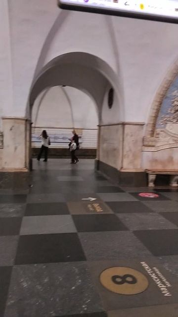 г.Москва.м.Таганская-искусство на стенах.