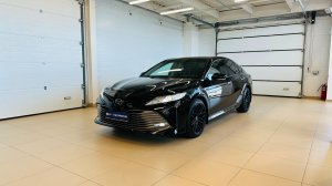 Toyota Camry 2019 год