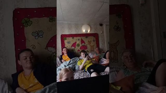 Смотрим итоги конкурса на Wildberries , и надеемся на победу! (с моей семьёй), и просто общаемся смотреть онлайн