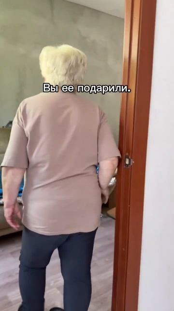 В квартире 70-летней Светланы Юрьевны больше ничто не напоминает о пожаре.