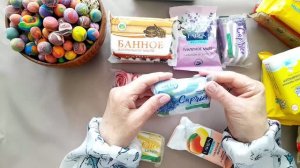 АСМР ШУРШАНИЕ. РАСКЛАДЫВАЮ НОВОЕ МЫЛО. ШУРШУ БУМАЖНОЙ УПАКОВКОЙ!