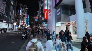 Сибуя неоновые огни толпы людей и неповторимая атмосфера ночного Токио 🌃