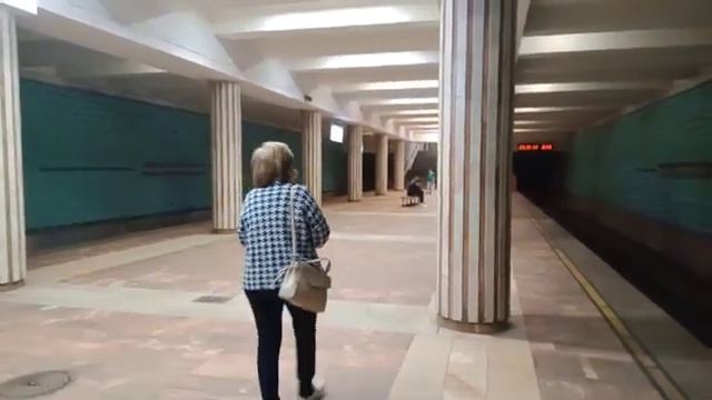 Нижегородское метро. Перегонка "Номерного" по станции "Заречная" смотреть онлайн