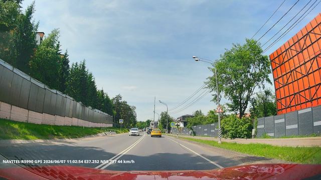 NAVITEL RS990 GPS, дневная съемка, фронтальная камера