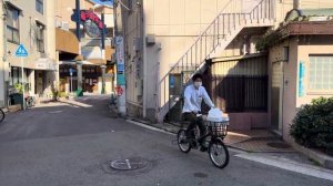 Осака живой городской ритм торговые районы и ночные огни прогулка по Японии 🌆🚶♂️✨