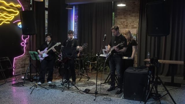 Hell Kitty - Полковнику никто не пишет - Би-2 (cover)