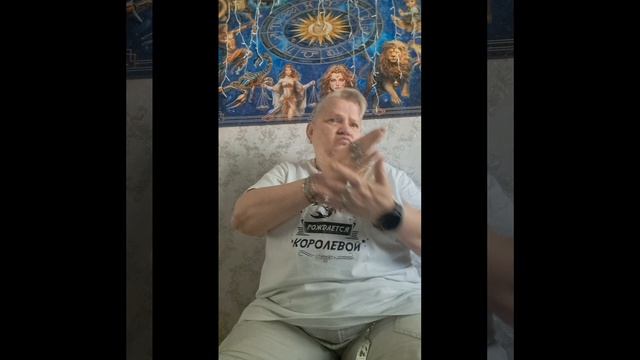 Купила новый диван ,убрала старый диван 🛋️ ,Я рада ☺️ 14,16 июнь 2026 г смотреть онлайн