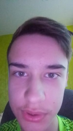 Играю в Roblox