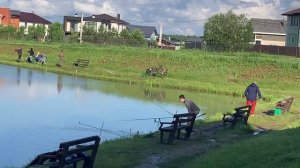 поимка осетра на малом водоёме