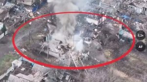 Расчёты FPV-дронов самолётного типа «Молния-2«группировки войск «Центр» отработали по ВСУкам😎🤙🇷🇺