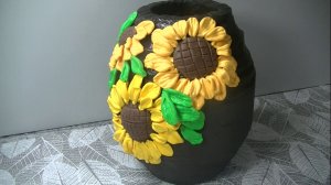 2 Крутые вазы из пластиковых бутылок с ярким декором .