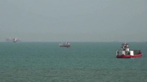 После подписания соглашения по Ормузскому проливу пошли суда.