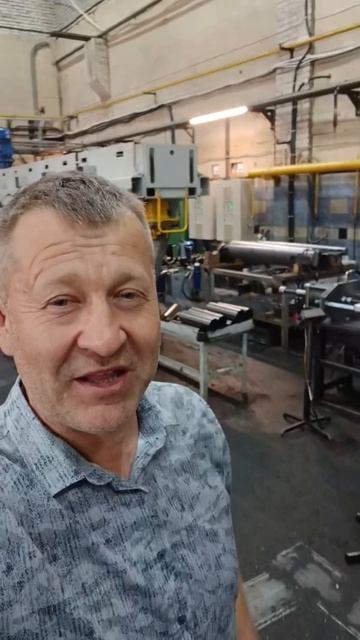 Производство систем выхлопа для автомобилей, из Питера