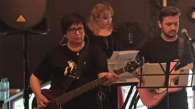 Hell Kitty - Smoke on the water