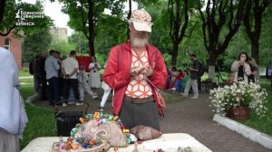 Сказочный летучий корабль обрёл вязаный наряд в Брянске