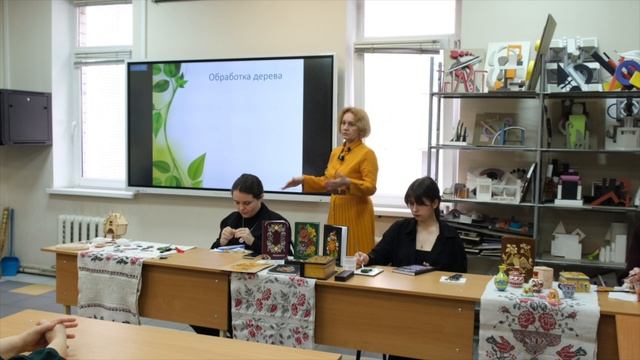 Ляпунова О.В., доцент кафедры академического рисунка и живописи.