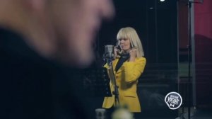 Эх лук лучок. Звезды эстрады спели простую песню, которая стала хитом