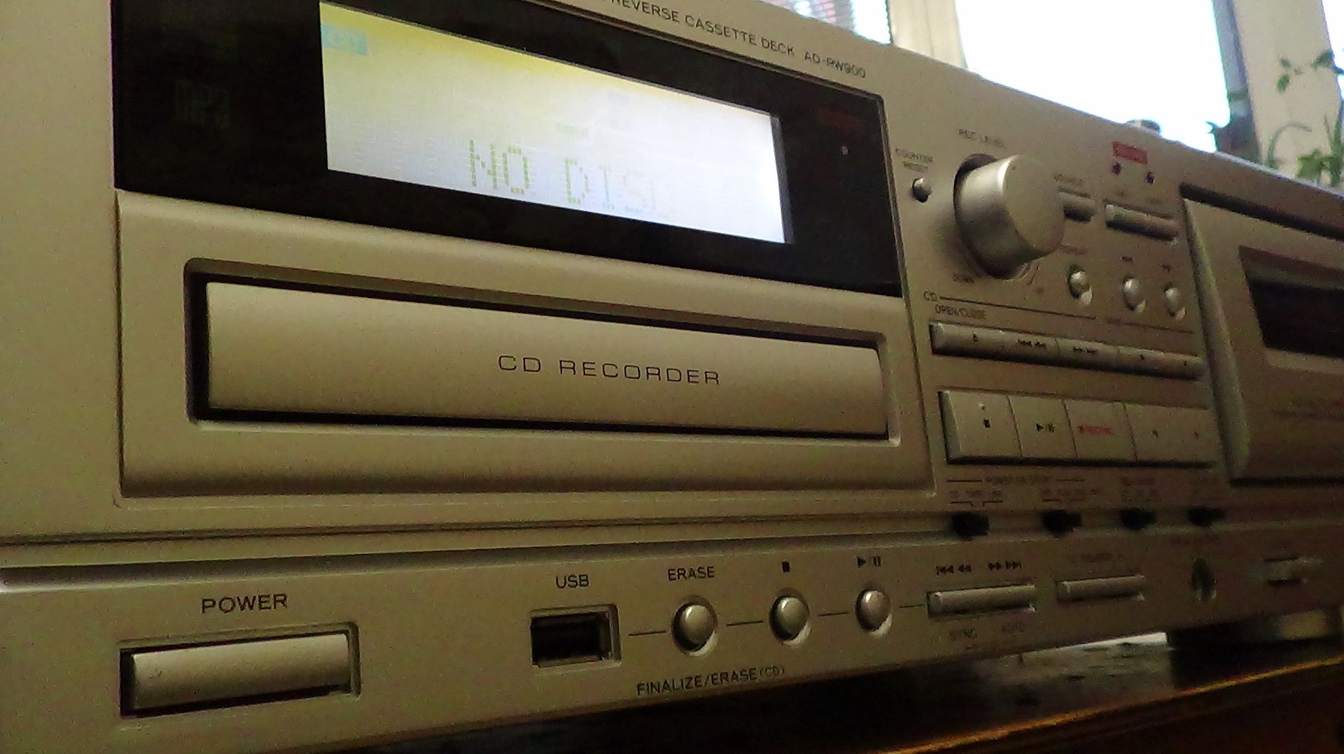 TAEC AR-RW 900 S (серия первая) смотреть онлайн