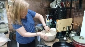 Утро добрым не бывает 😲 Встреча с дочкой.Готовлю еду на работу.