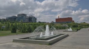 Можно смотреть и слушать бесконечно