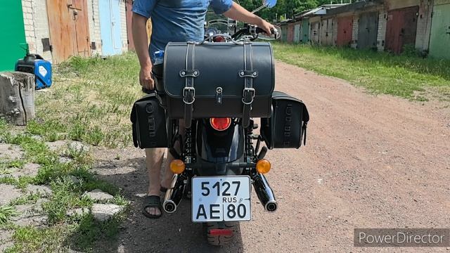 Установил новые глушители на Royal Enfield SM 650.