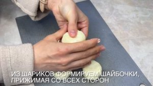 Больше_ваши_сырники_не_разлезутся_на_сковороде_Проверенный_рецепт_идеальных_сырников