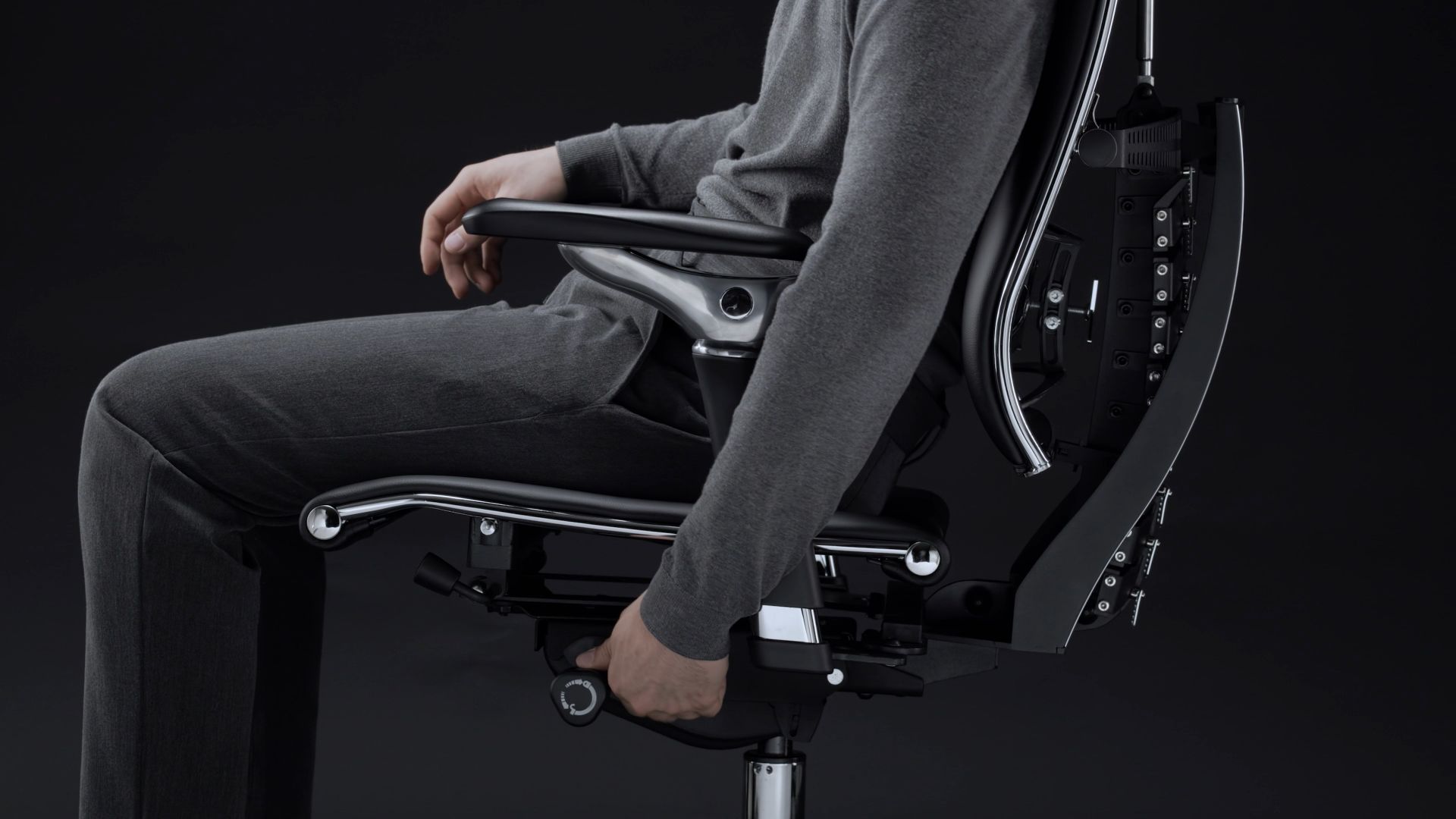 Регулировка глубины сиденья YOGA Spine Triumph B2
