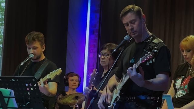 Hell Kitty - Орбит без сахара - Сплин