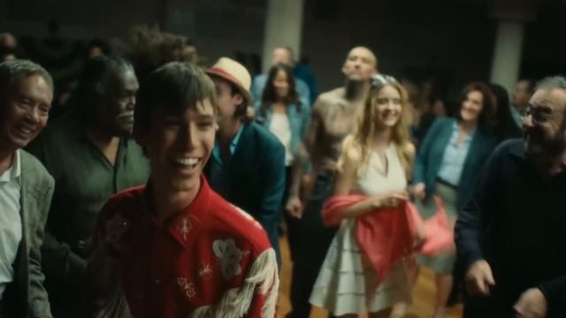 Paul Kalkbrenner - Feed Your Head (Official Music Video)