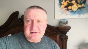 КАК ВЫЖИВАЕТ СЕМЬЯ СИБИРСКОГО ВРАЧА НА ЗАГНИВАЮЩЕМ ЗАПАДЕ С утра  идем в спортзал.