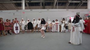 Танец на выставке Арсенал