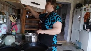 ПРОСТАЯ ЖИЗНЬ 45\\ НОЧЬЮ  ЖЕСТЬ ОТ БАРСИКА //С УТРА НАЖАРИЛА БЛИНЫ