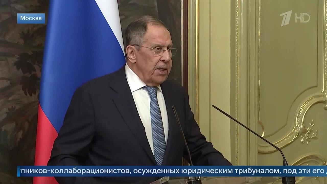 Лавров заявил, что Зеленский играет "на публику и еще на фортепиано". смотреть онлайн