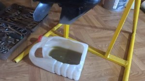 Замена масла в редукторе лодочного мотора