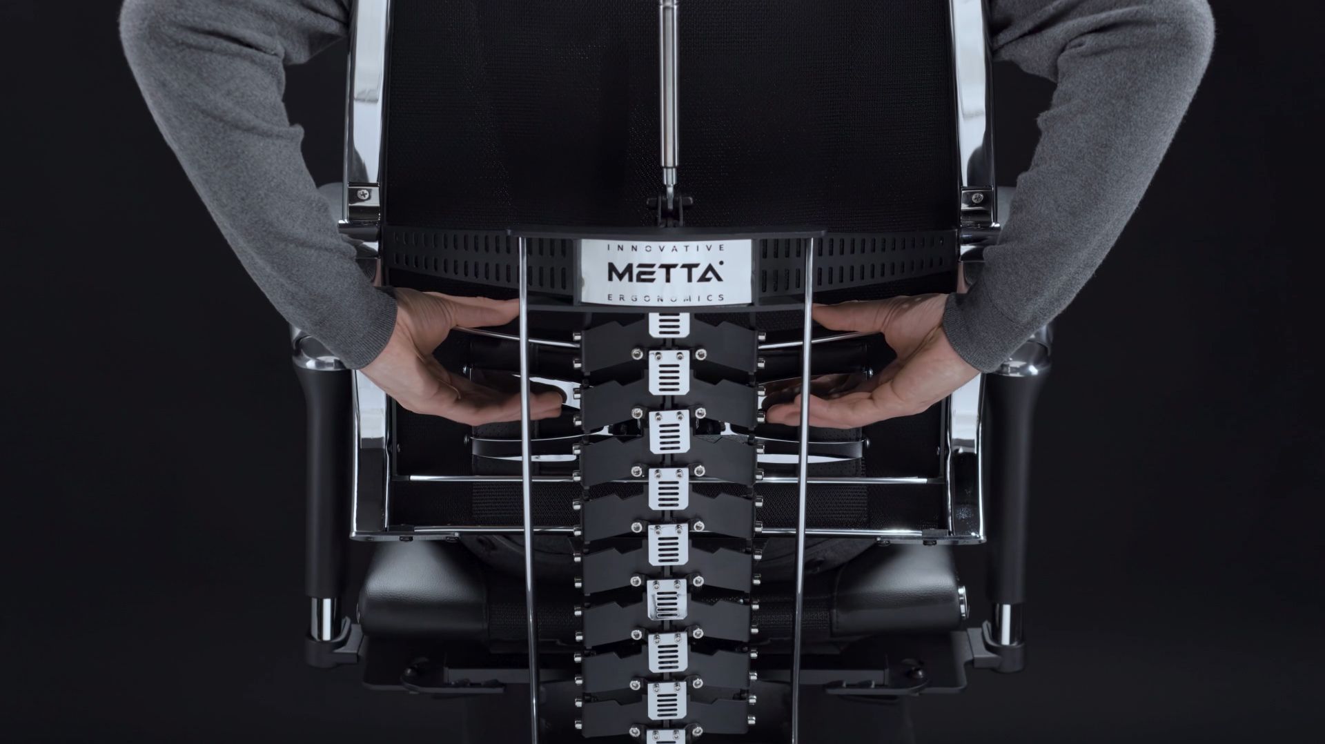 Регулировка поясничного подпора YOGA Spine Triumph B2
