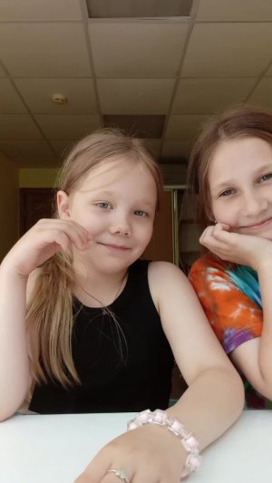 привет я новенькая 😊