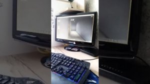 играем в роблоксе игры если хотите присоединиться мой ник: ArtemForwardblogger