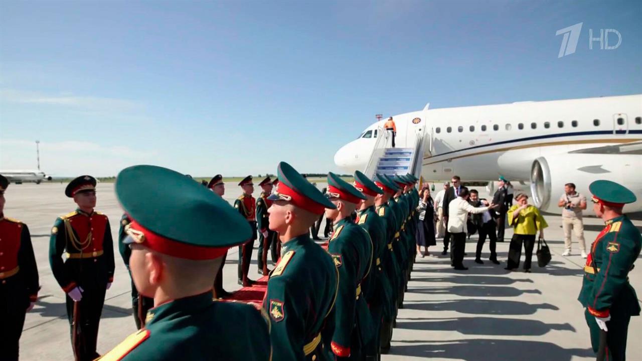 В Казани стартует саммит Россия - АСЕАН. смотреть онлайн