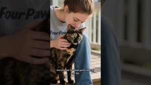 Мама спрятала своих детей в моем цветочном горшке… И одному понадобилась моя помощь, чтобы выжить 😭